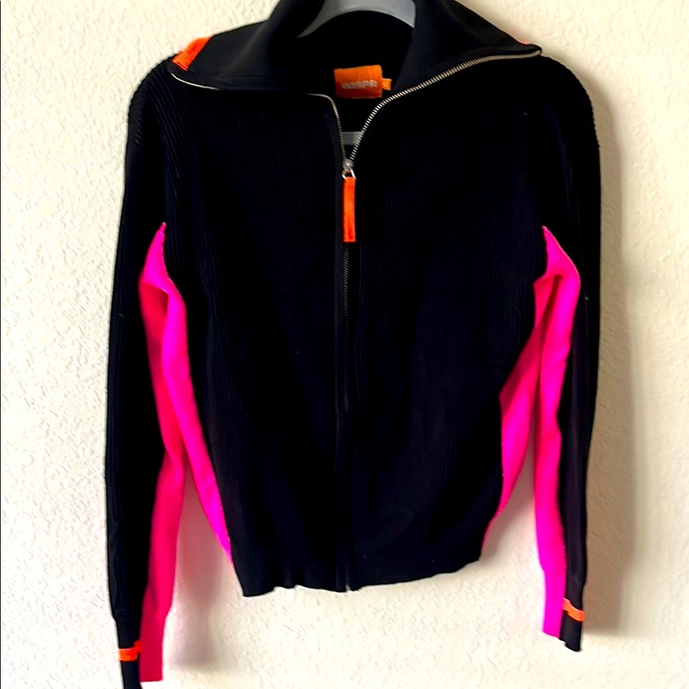 Brodie WISPR sweatshirt sweater size xs, stretchy and beautiful